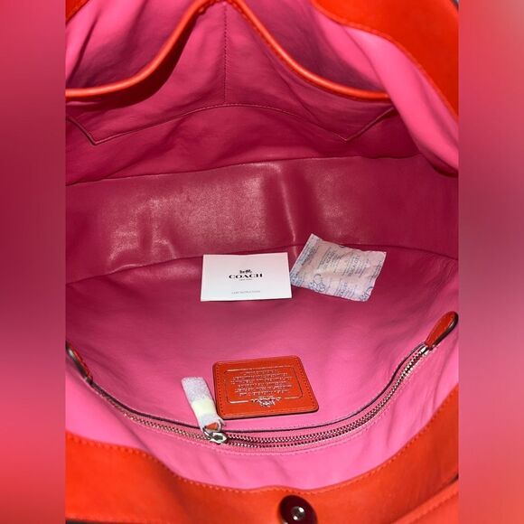 🔥🌷NEW! Coach NOMAD Hobo Handbag Burnished Leather Carmine Orange Msrp:$495.00 - Picture 9 of 11